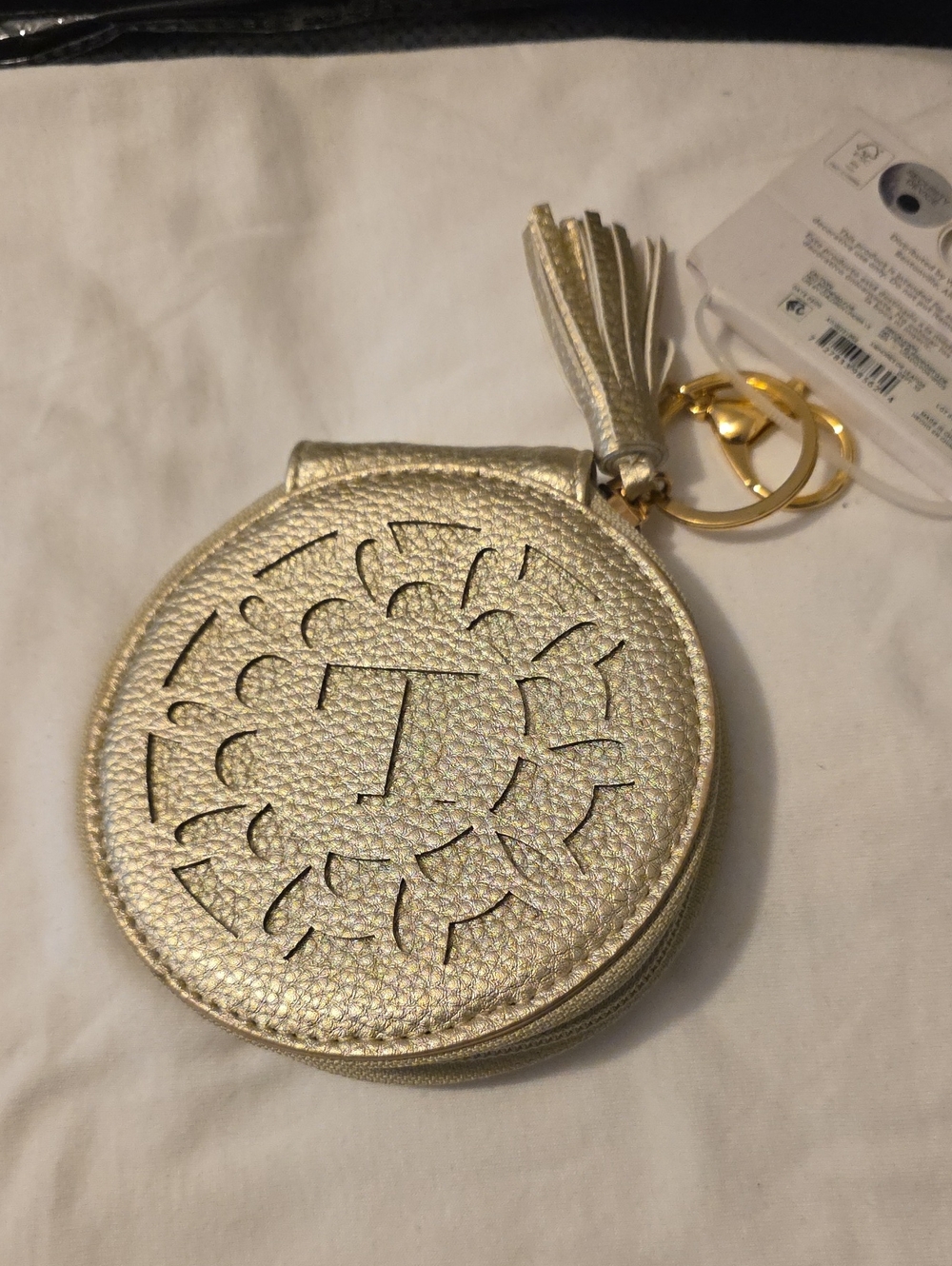 TIME AND TRUE GOLD ROUND TASSEL COIN PURSE KEYCHAIN
